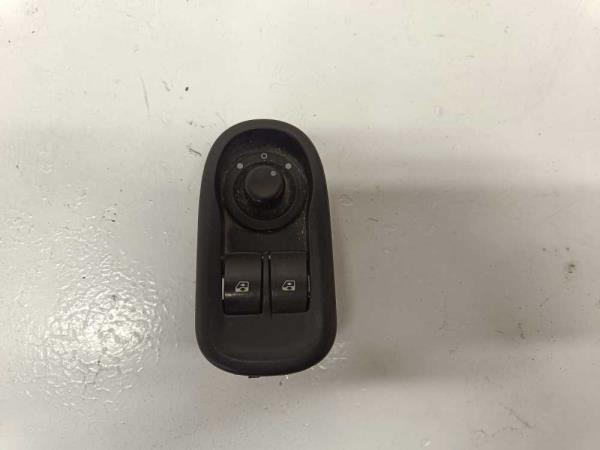 BOUTON LEVE VITRE RENAULT KANGOO 2007-2021 - Vue 1